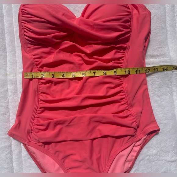 La blanca Vibrant Coral One-Piece Swimsuit beach resort vacation summer size 8 - Picture 7 of 16